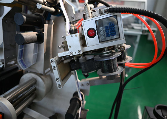 Купить Автоматическая бутылка маркировки машины ПЛК управления с печатью кода, наносить наклейку онлайн изготовление