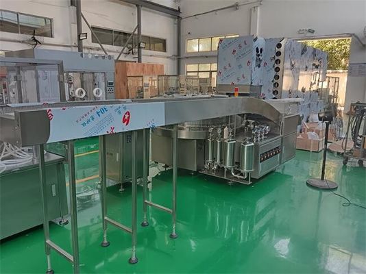 Автоматизированная машина для заполнения и уплотнения стерильных ампул с технологией керамического насоса, низкой проломки и высокой скоростью производства