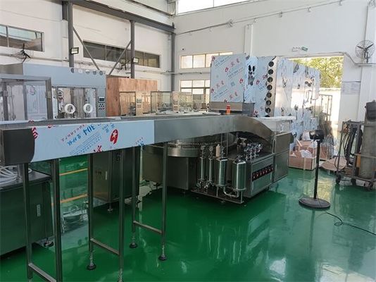 Высокоскоростная асептическая линия розлива и запайки ампул (1-20 мл)
36 000 ампул/час. Точная автоматизация с оксиводородной запайкой и термоконтролем