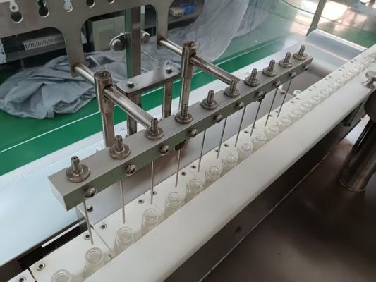 Высокоэффективная машина для наполнения флаконов объемом 2-30 мл из стекла с асептической защитой для моноклональных антител